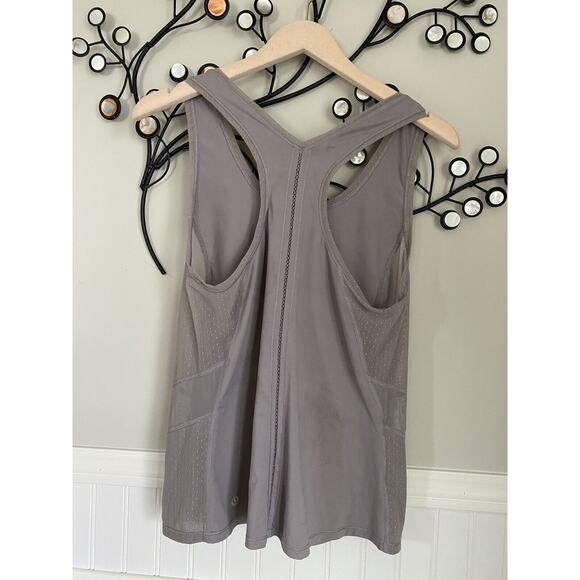 Bundle Lululemon Embodiment Tank Top and Athleta cycling jersey - Picture 8 of 13